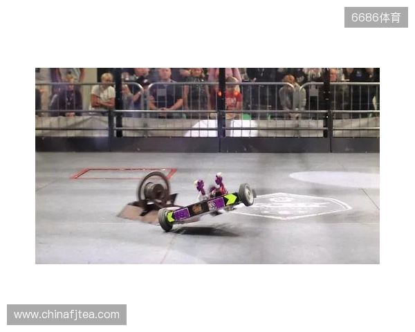 机器人格斗轰鸣2025AEW,RFT极智战甲大赛收官 机器人格斗轰鸣2025AEW,RFT极智战甲大赛收官